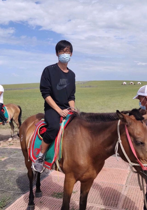 莫问情的第一张照片--王婆说媒