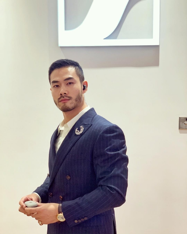 岸與海的距離的第一张照片--王婆说媒