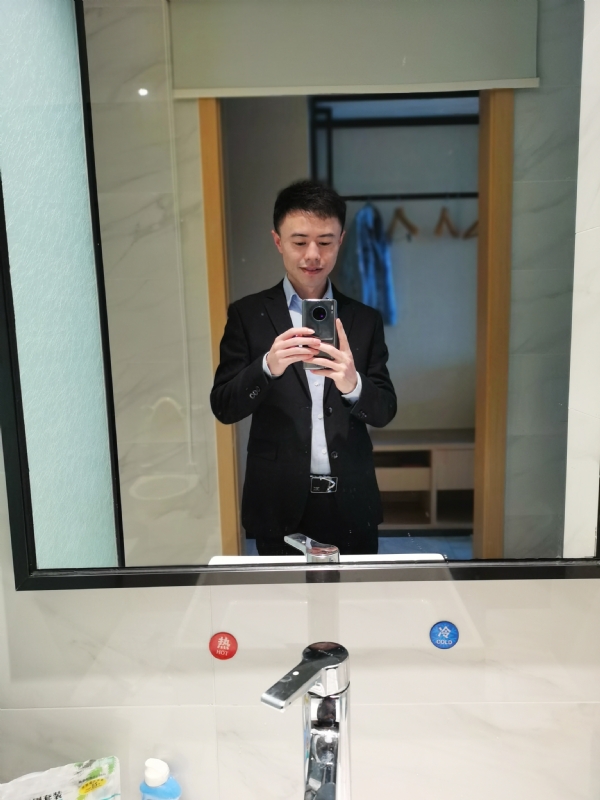 Lin的第一张照片--王婆说媒