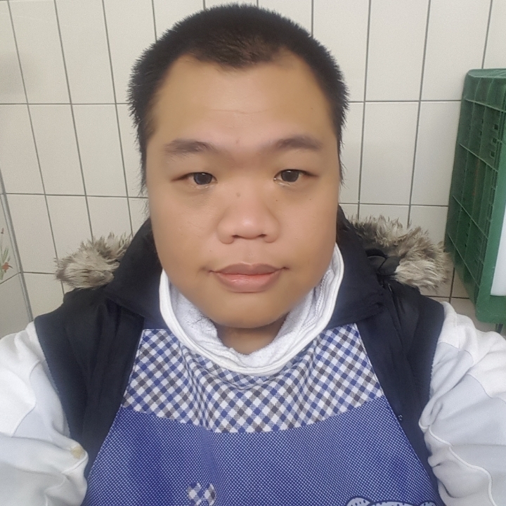 黑熊的第一张照片--王婆说媒