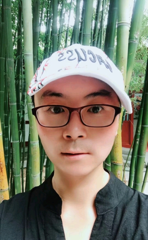 帝俊的第一张照片--王婆说媒