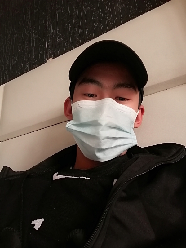 孤单的第一张照片--王婆说媒