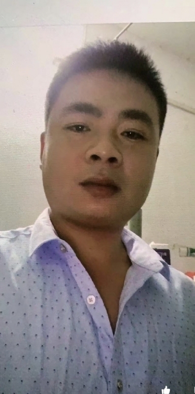 只对你温柔的第一张照片--王婆说媒