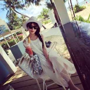 素素的第一张照片--王婆说媒