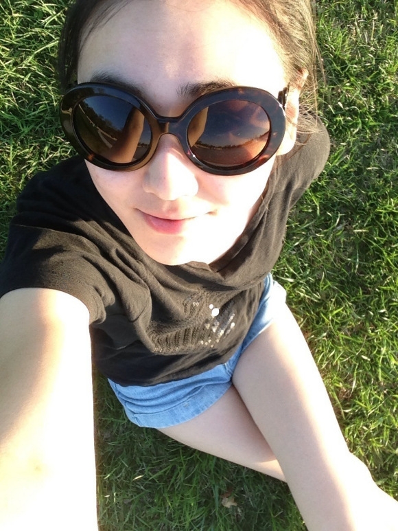 素素的第二张照片--王婆说媒