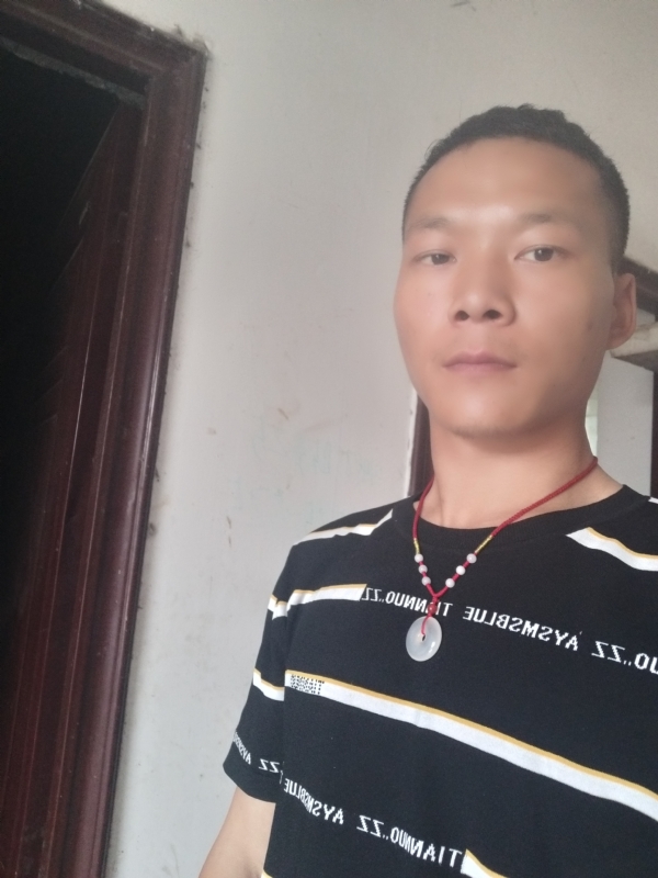 爱，请深爱的第二张照片--王婆说媒