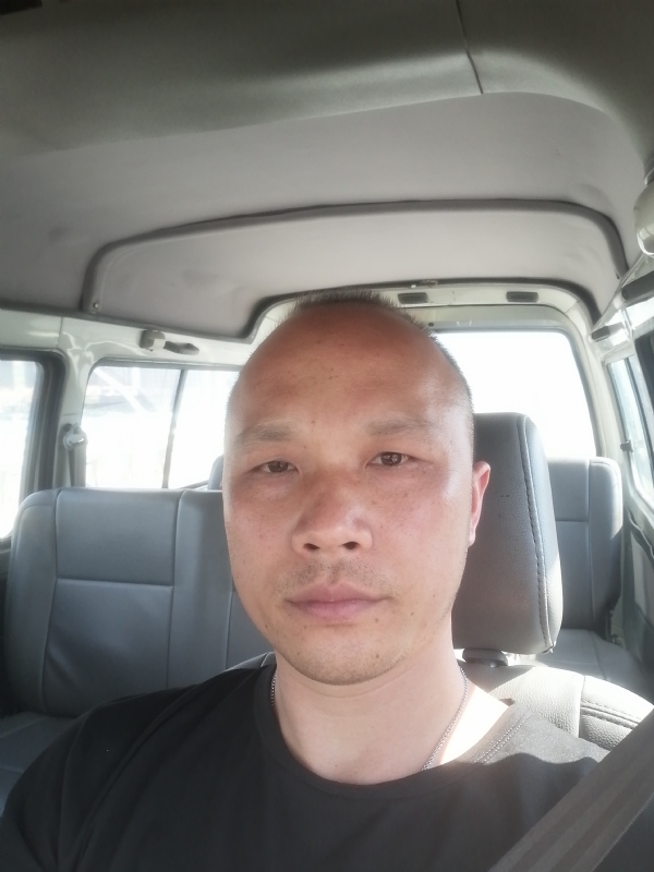 新旺丁的第一张照片--王婆说媒