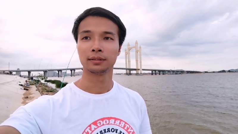 阿民的第二张照片--王婆说媒