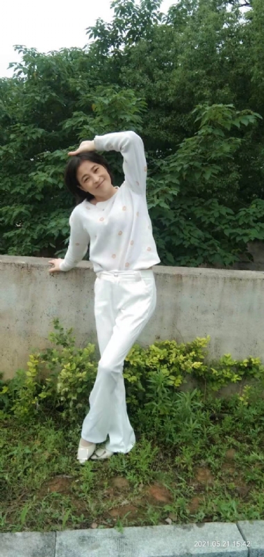 九妹的第四张照片--王婆说媒