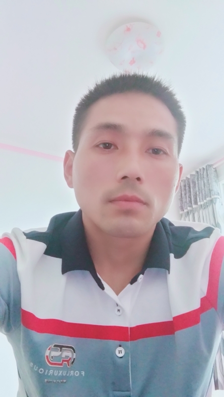 染红尘世的第二张照片--王婆说媒