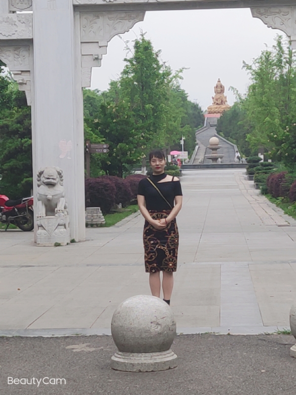 魏沐阳子的第三张照片--王婆说媒