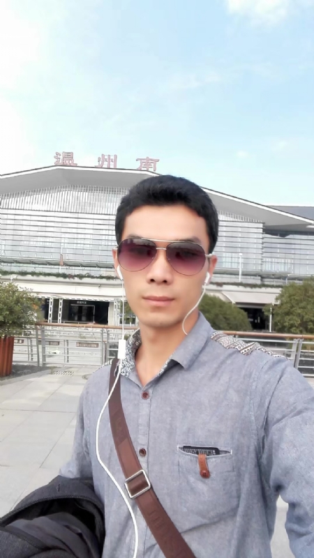 错把真心喂了狗的第三张照片--王婆说媒