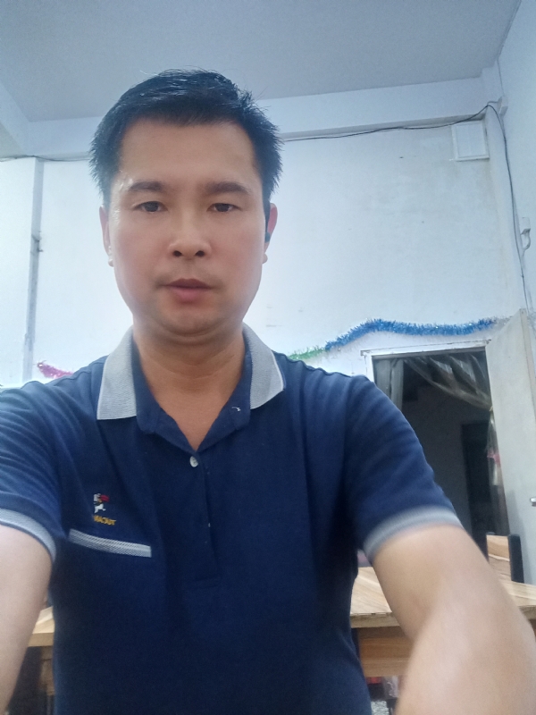 我是自强不息的第一张照片--王婆说媒
