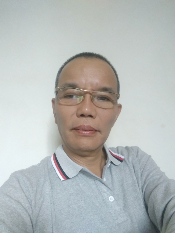 稳重大方的第一张照片--王婆说媒