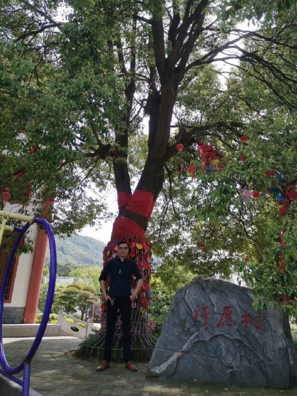 霸气的第一张照片--王婆说媒