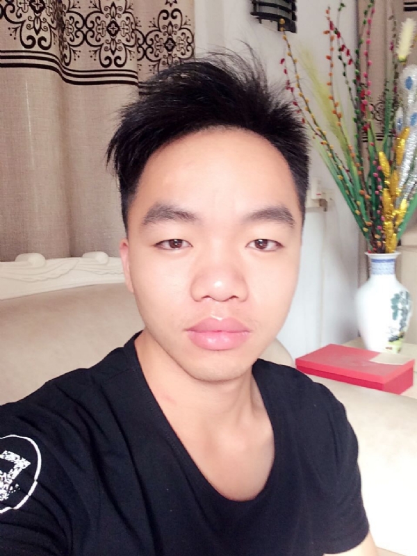 没结婚得单身狗的第一张照片--王婆说媒