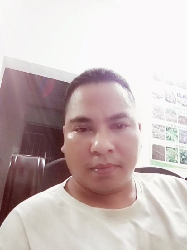 小叔也有爱的第一张照片--王婆说媒