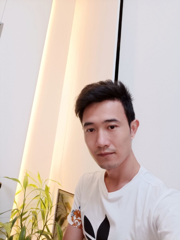 简的第一张照片--王婆说媒