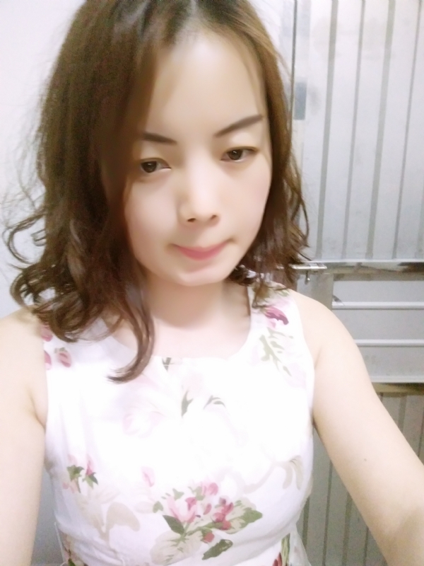 蓝色的鱼的第一张照片--王婆说媒