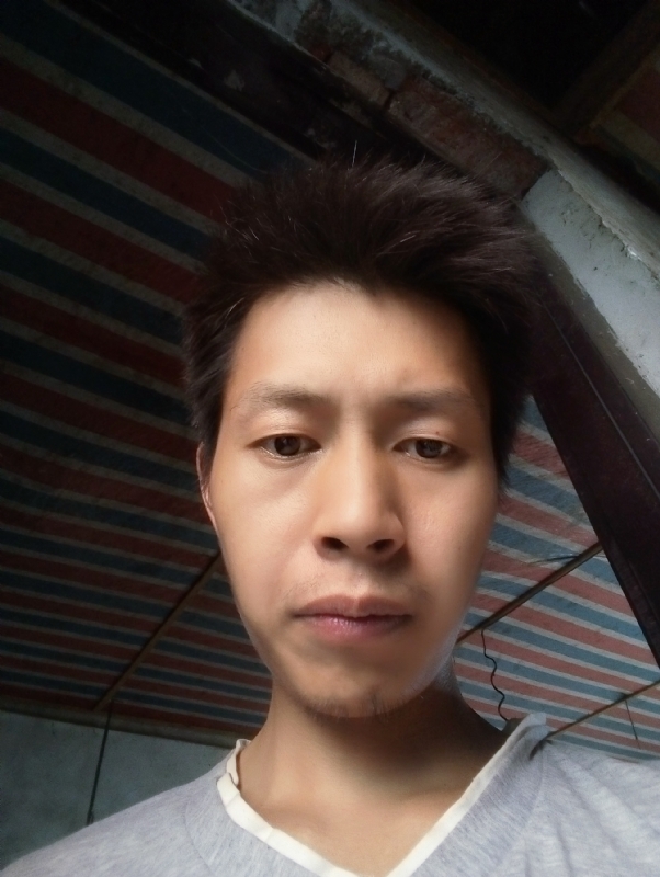 假面骑士的第一张照片--王婆说媒