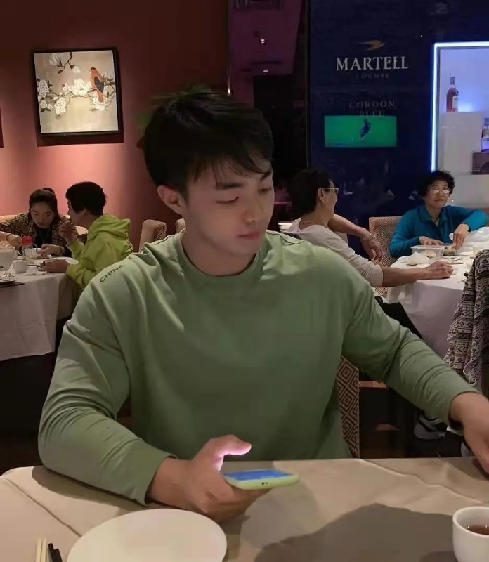 la的第一张照片--王婆说媒