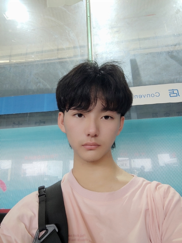 钱嘉豪的第二张照片--王婆说媒