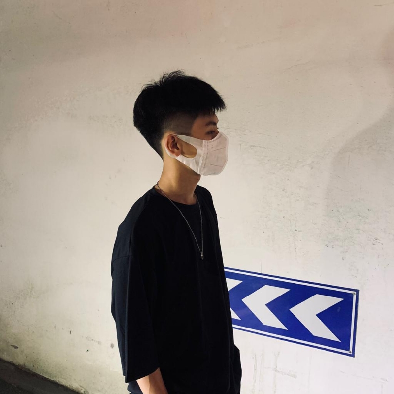 约的第一张照片--王婆说媒