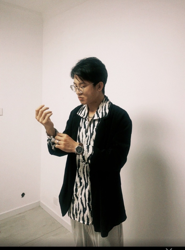 艾啊的第二张照片--王婆说媒