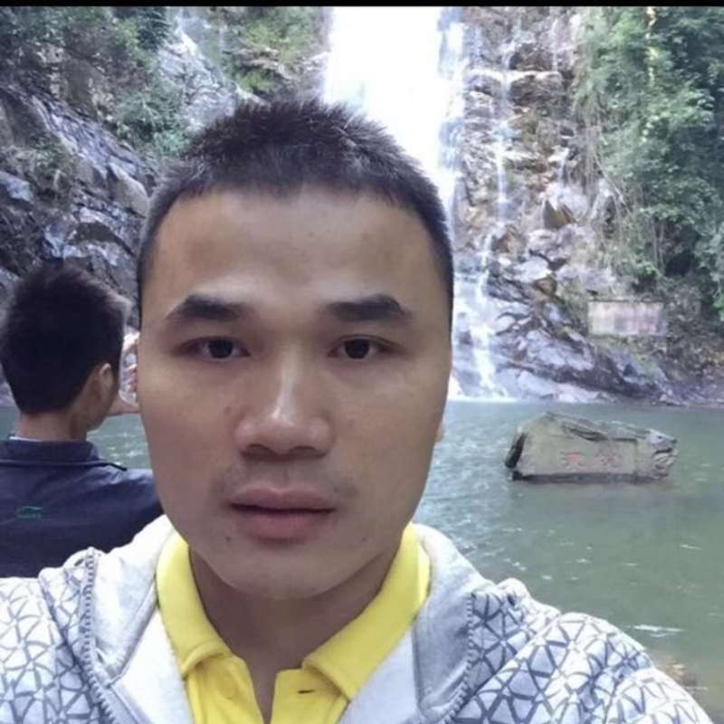 老梁的第一张照片--王婆说媒