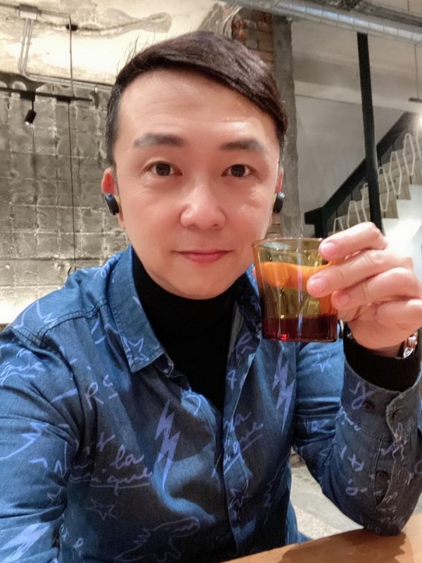 陈道明的第二张照片--王婆说媒