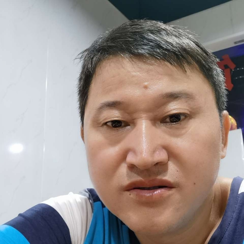 宏宏的第一张照片--王婆说媒