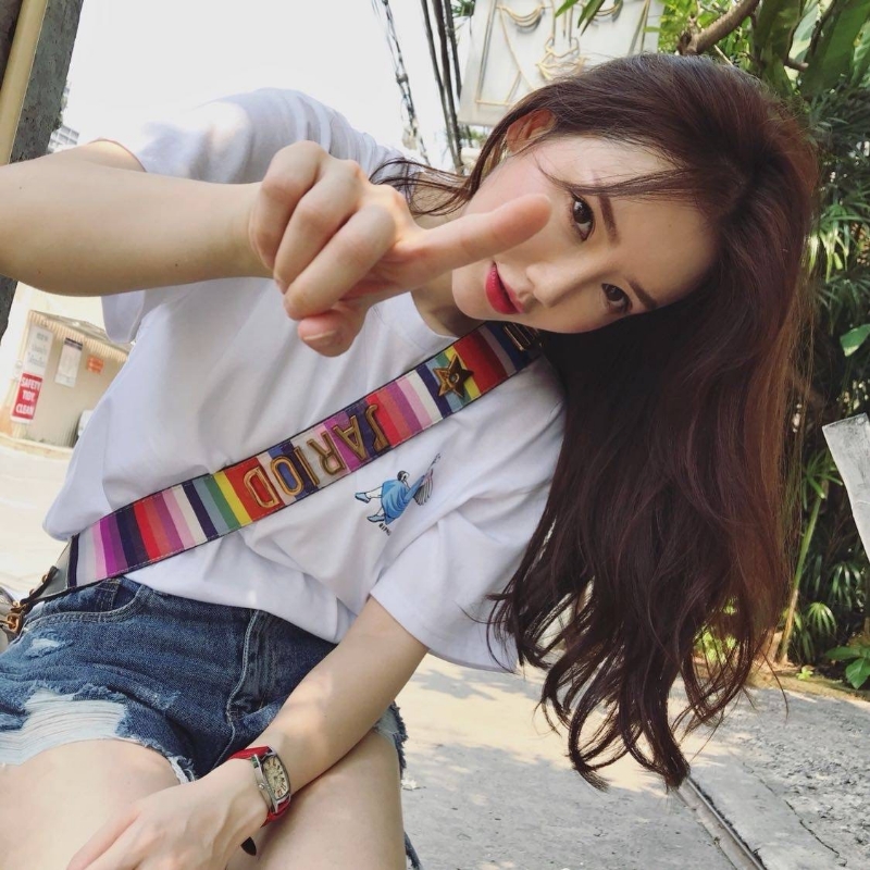 Lisa的第一张照片--王婆说媒