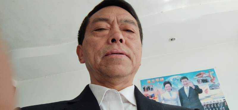 jy的第一张照片--王婆说媒