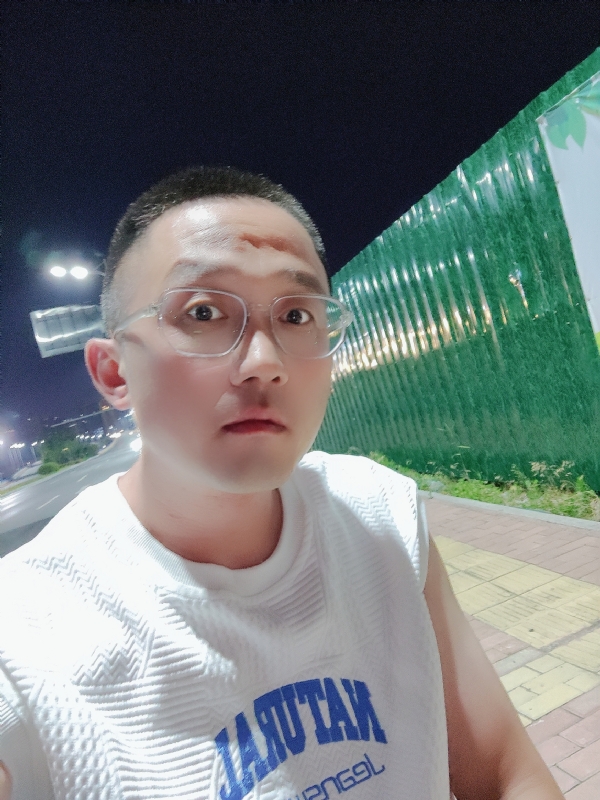 清风烈酒的第一张照片--王婆说媒