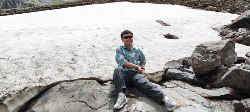 顶顶少年的第一张照片--王婆说媒