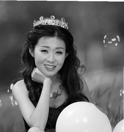 诗若兰的第一张照片--王婆说媒