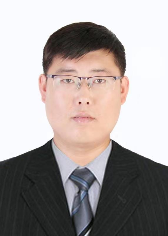 我轻轻地来了的第二张照片--王婆说媒