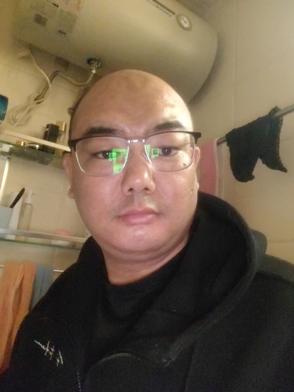 小胖子的第一张照片--王婆说媒