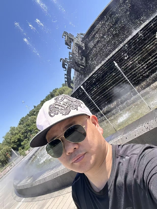 艾伦的第二张照片--王婆说媒