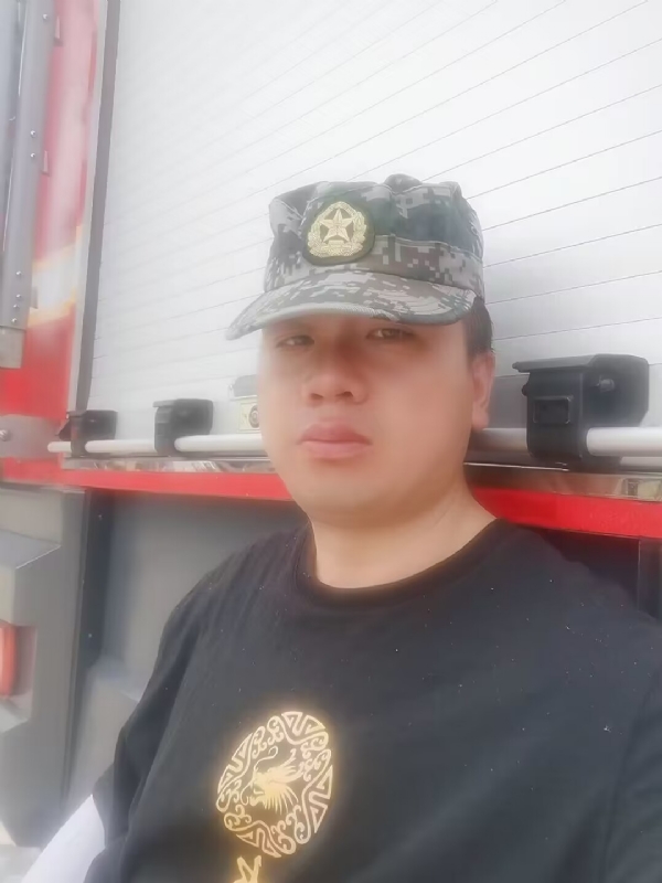 阿萨大大的第一张照片--王婆说媒