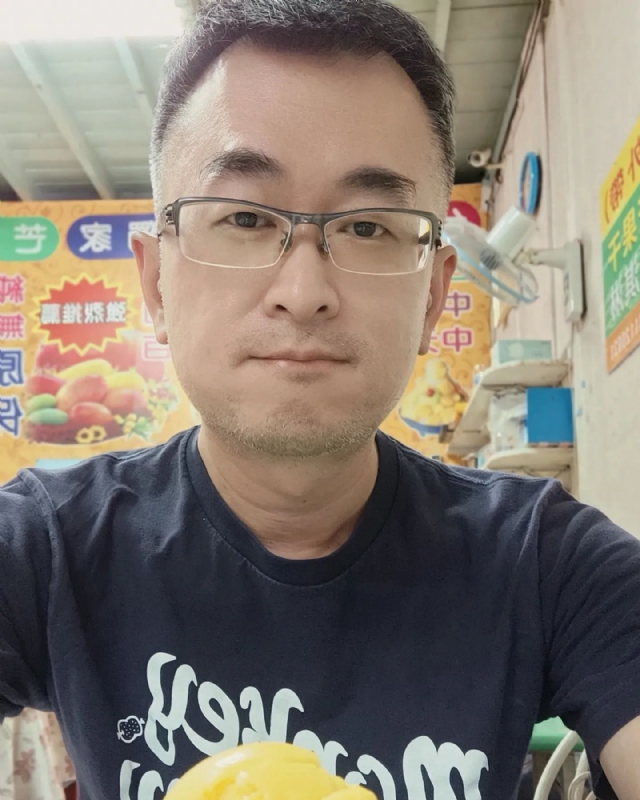感感的第一张照片--王婆说媒