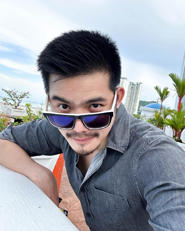 凪卄的第一张照片--王婆说媒