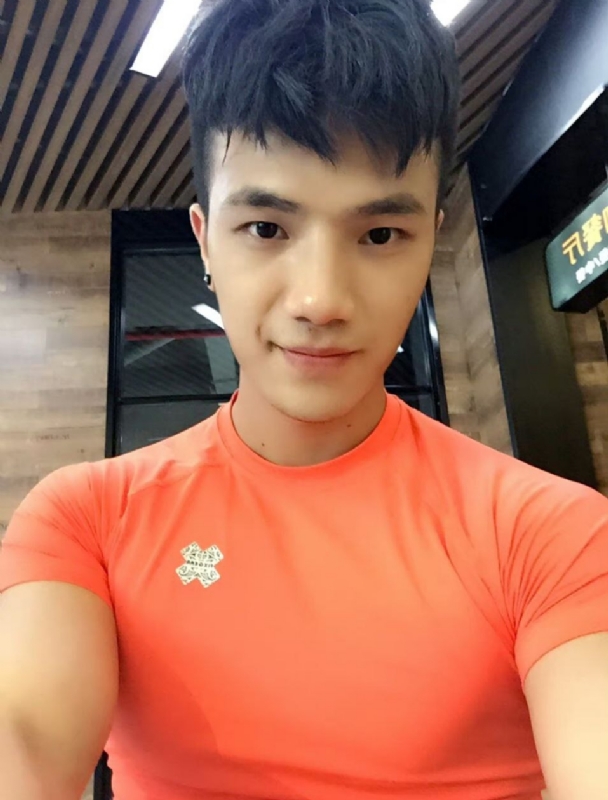 航航的第一张照片--王婆说媒