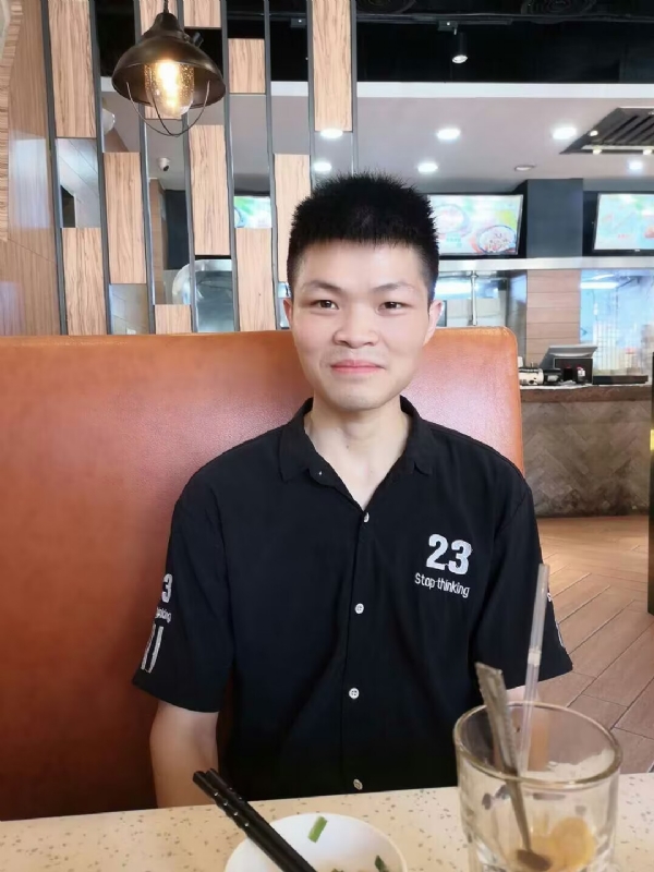 Mickey的第一张照片--王婆说媒