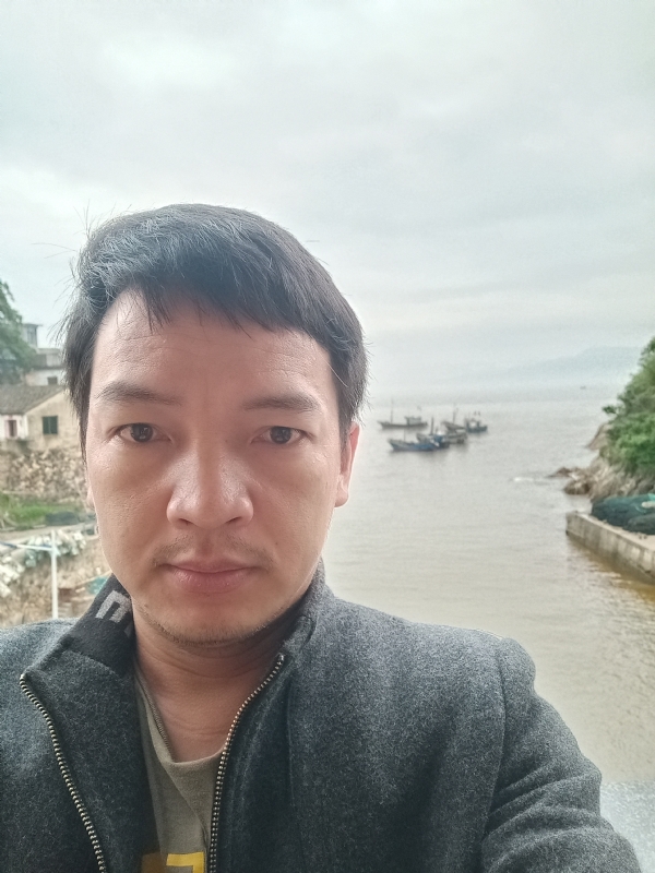 啊亮的第一张照片--王婆说媒