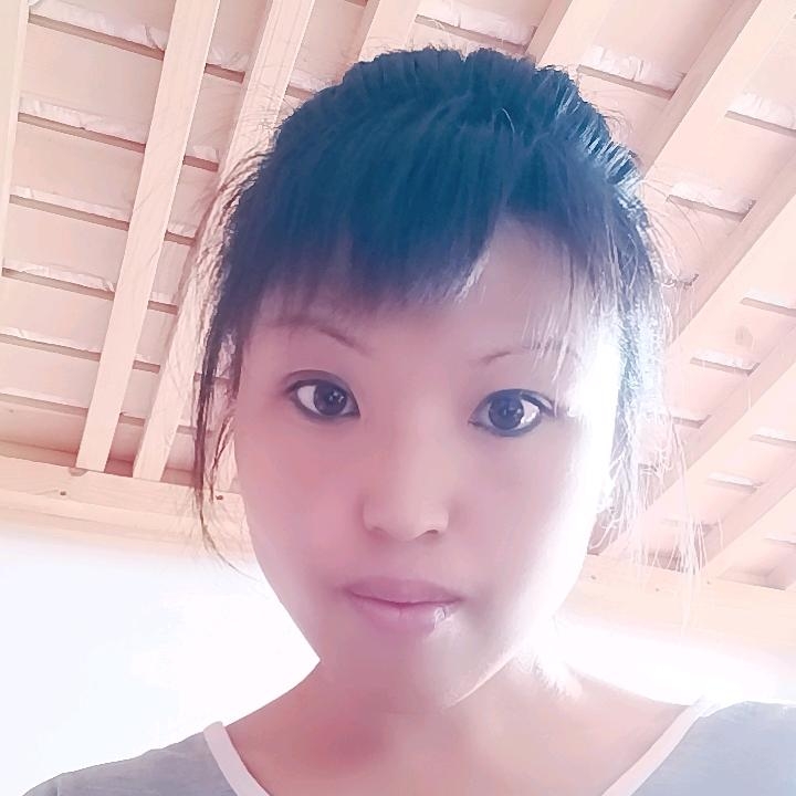 Lily的第一张照片--王婆说媒