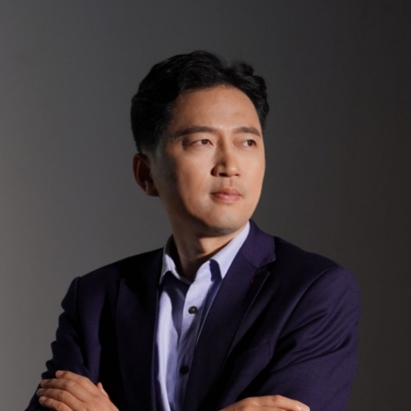 诗与远方的第一张照片--王婆说媒