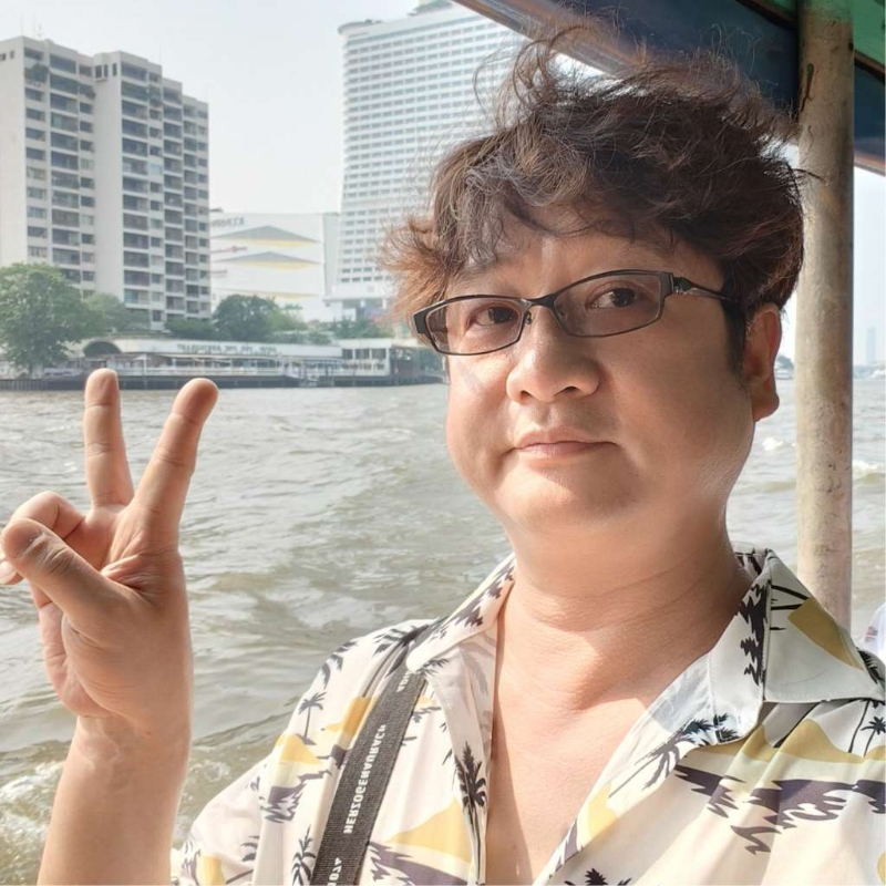 緯哥哥的第二张照片--王婆说媒