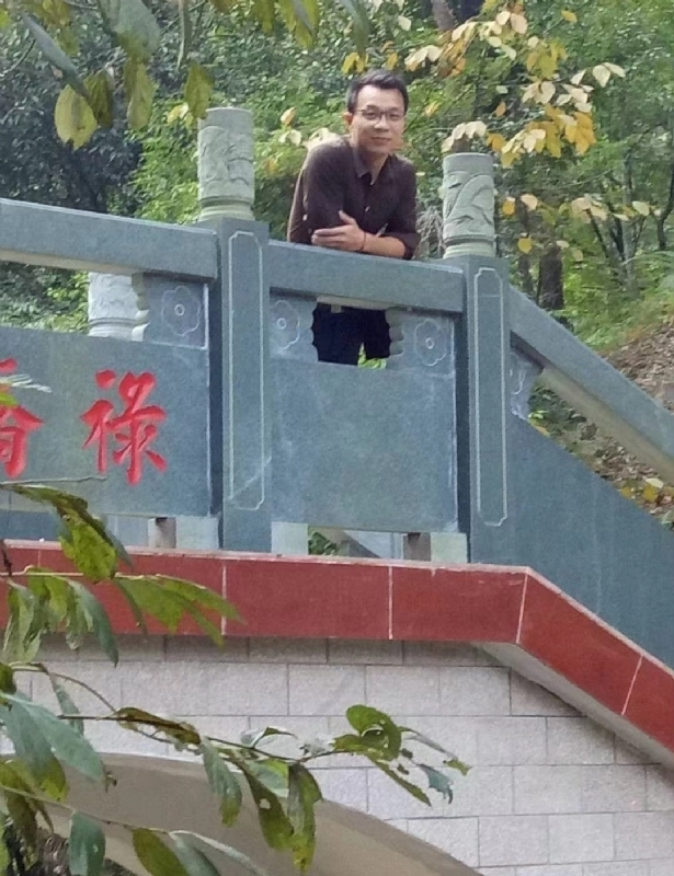 小茶的第二张照片--王婆说媒