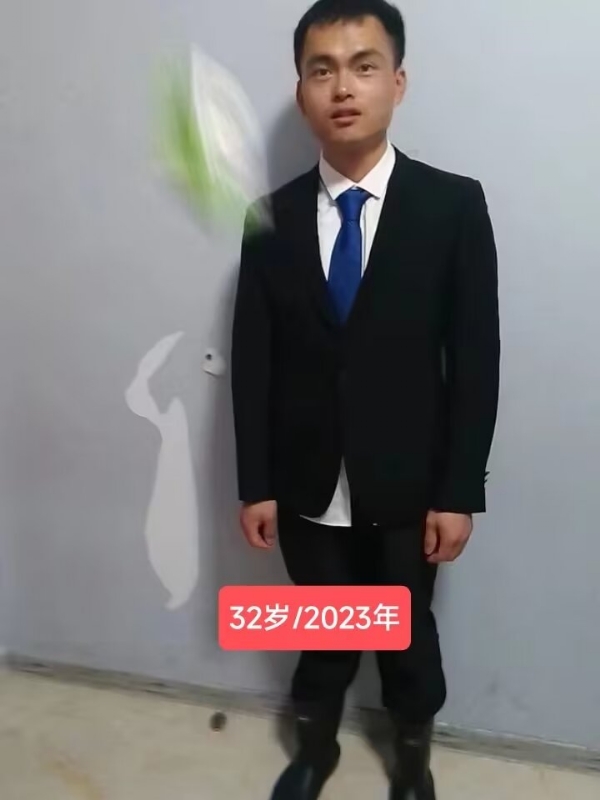 林嘉任的第一张照片--王婆说媒